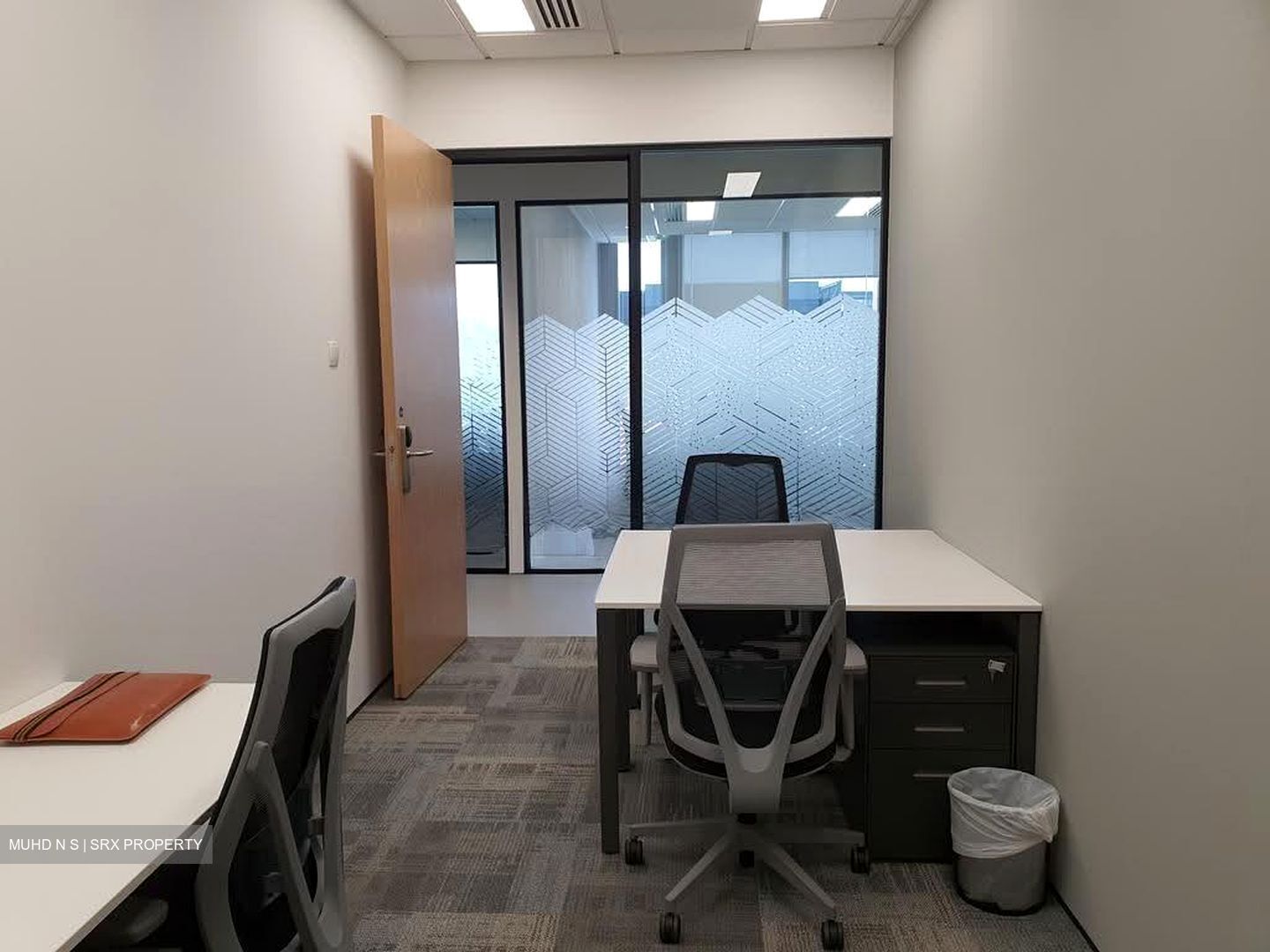 PLQ1/PLQ2 (D14), Office #633895721
